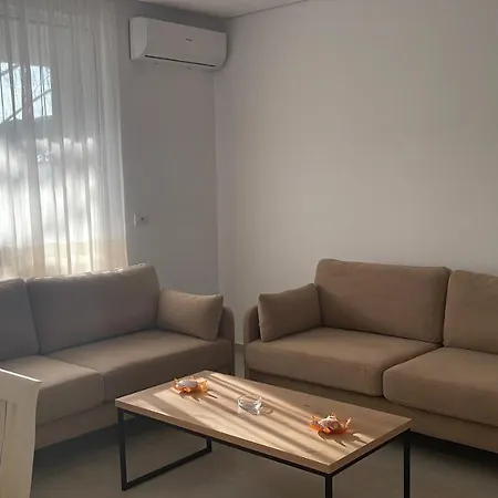 In Affitto Апартаменты Дуррес